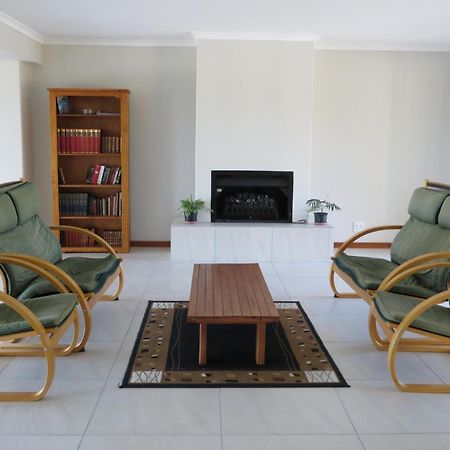 Cape Oasis Guesthouse بلوبيرجستراند المظهر الخارجي الصورة