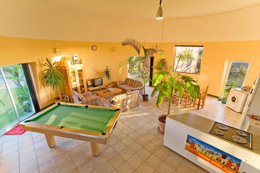 Cape Oasis Guesthouse بلوبيرجستراند المظهر الخارجي الصورة